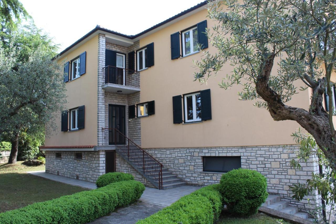 Casa Monte Mulini With Parking Ровінь Екстер'єр фото