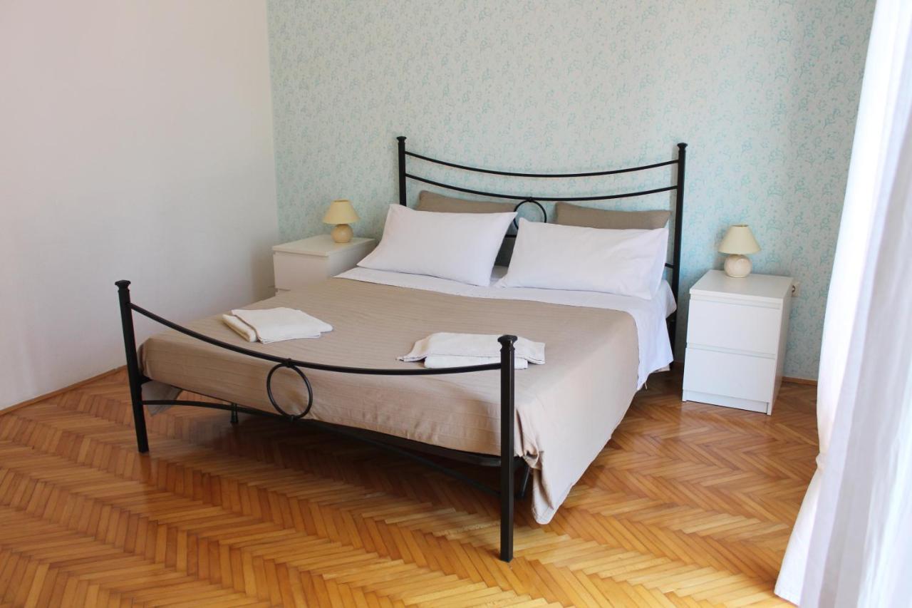 Casa Monte Mulini With Parking Ровінь Екстер'єр фото