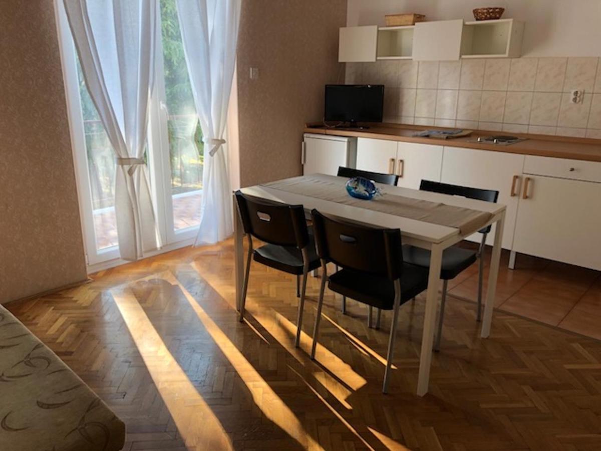 Casa Monte Mulini With Parking Ровінь Екстер'єр фото