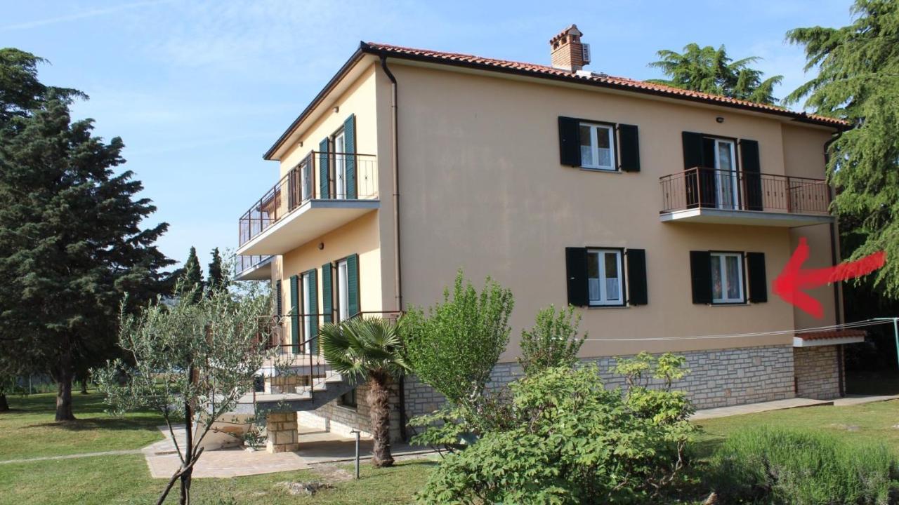 Casa Monte Mulini With Parking Ровінь Екстер'єр фото